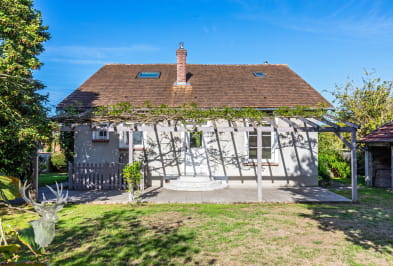 Charmante maison avec une dépendance